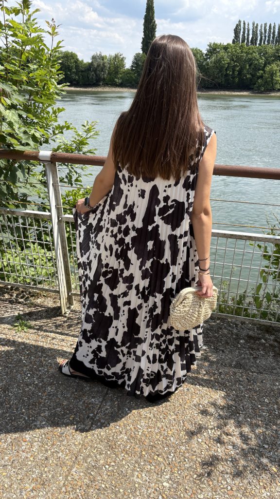IMG E7053
